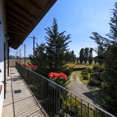 Agriturismo Cascina Marzana Hotel Pavia Buitenkant foto