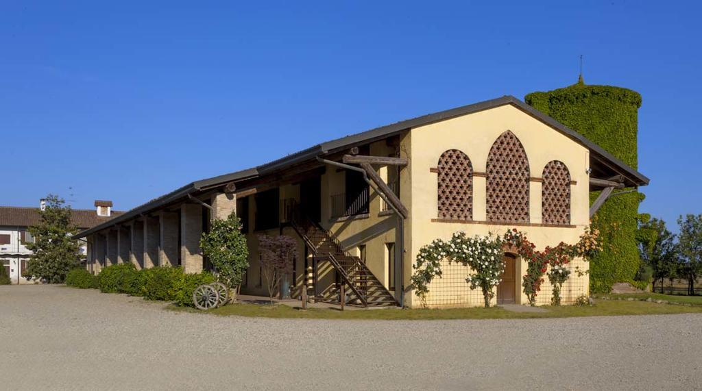 Agriturismo Cascina Marzana Hotel Pavia Buitenkant foto