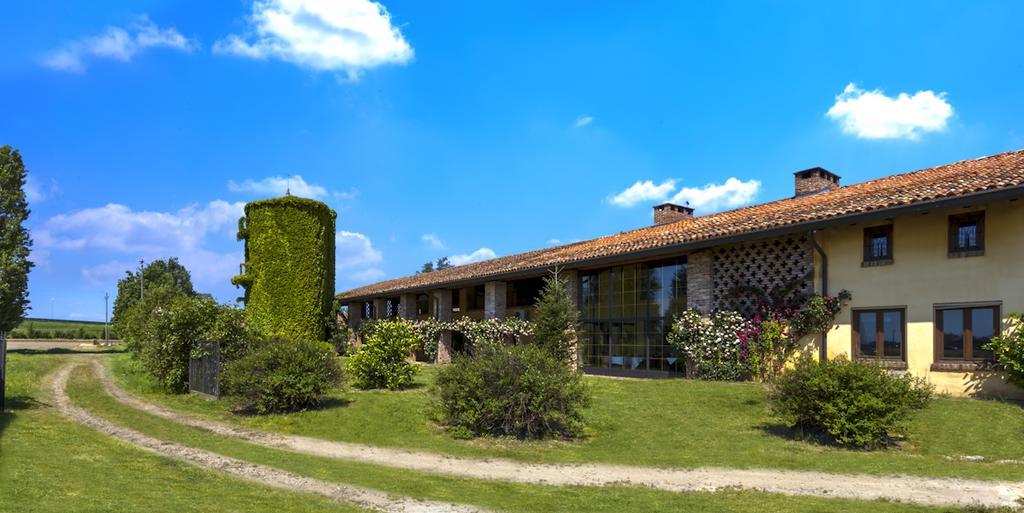 Agriturismo Cascina Marzana Hotel Pavia Buitenkant foto
